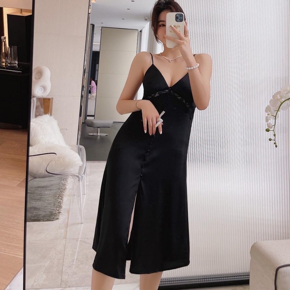 Váy ngủ nữ, váy 2 dây lụa mềm quyến rũ VILADY - V123 màu đen huyền bí, thiết kế siêu sang, chất liệu lụa Pháp cao cấp