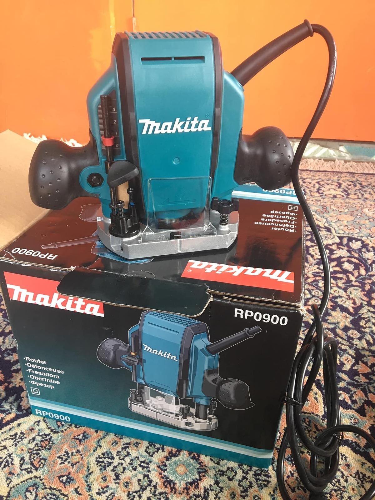 MÁY PHAY 900W 3/8″ MAKITA RP0900 - HÀNG CHÍNH HÃNG