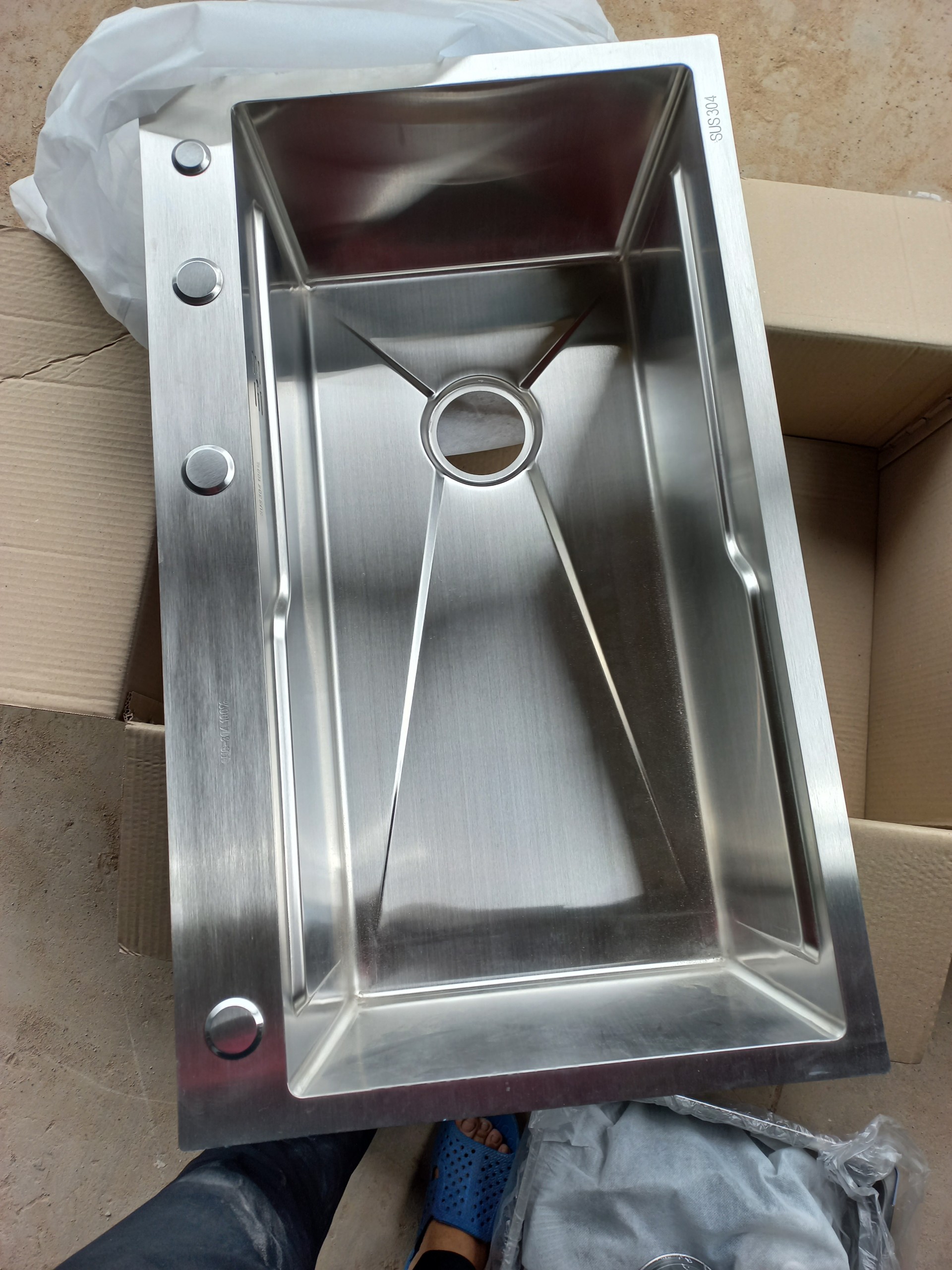 Chậu rửa chén bát Valenza 1 hố lớn 78x45cm inox304 chuẩn 100% dày 3li, kèm bộ xả thoát nhanh chống hôi, khay inox rửa phụ-Hàng chính hãng