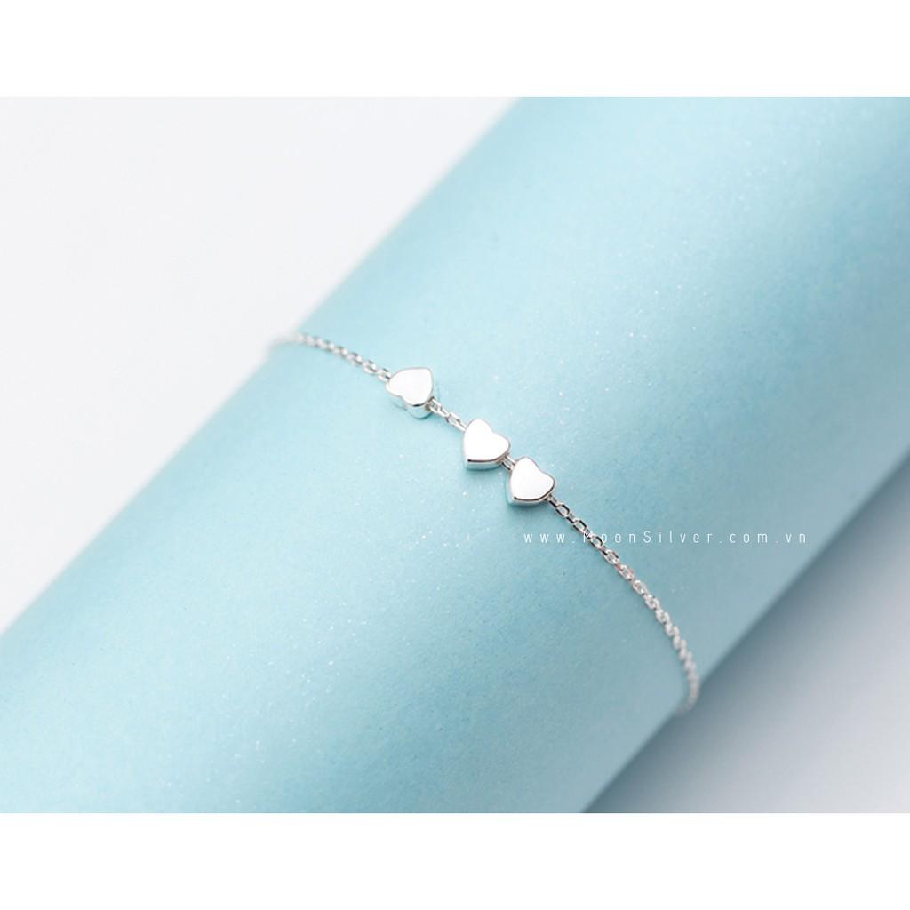 Lắc chân bạc hình trái tim
