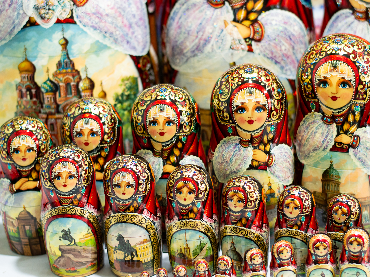 BỘ BÚP BÊ NGA MATRYOSHKA CỠ LỚN 30 LỚP CAO 50CM HOA VĂN "PHONG CẢNH NƯỚC NGA" CỰC ĐẸP, ĐỘC ĐÁO VÀ SANG TRỌNG