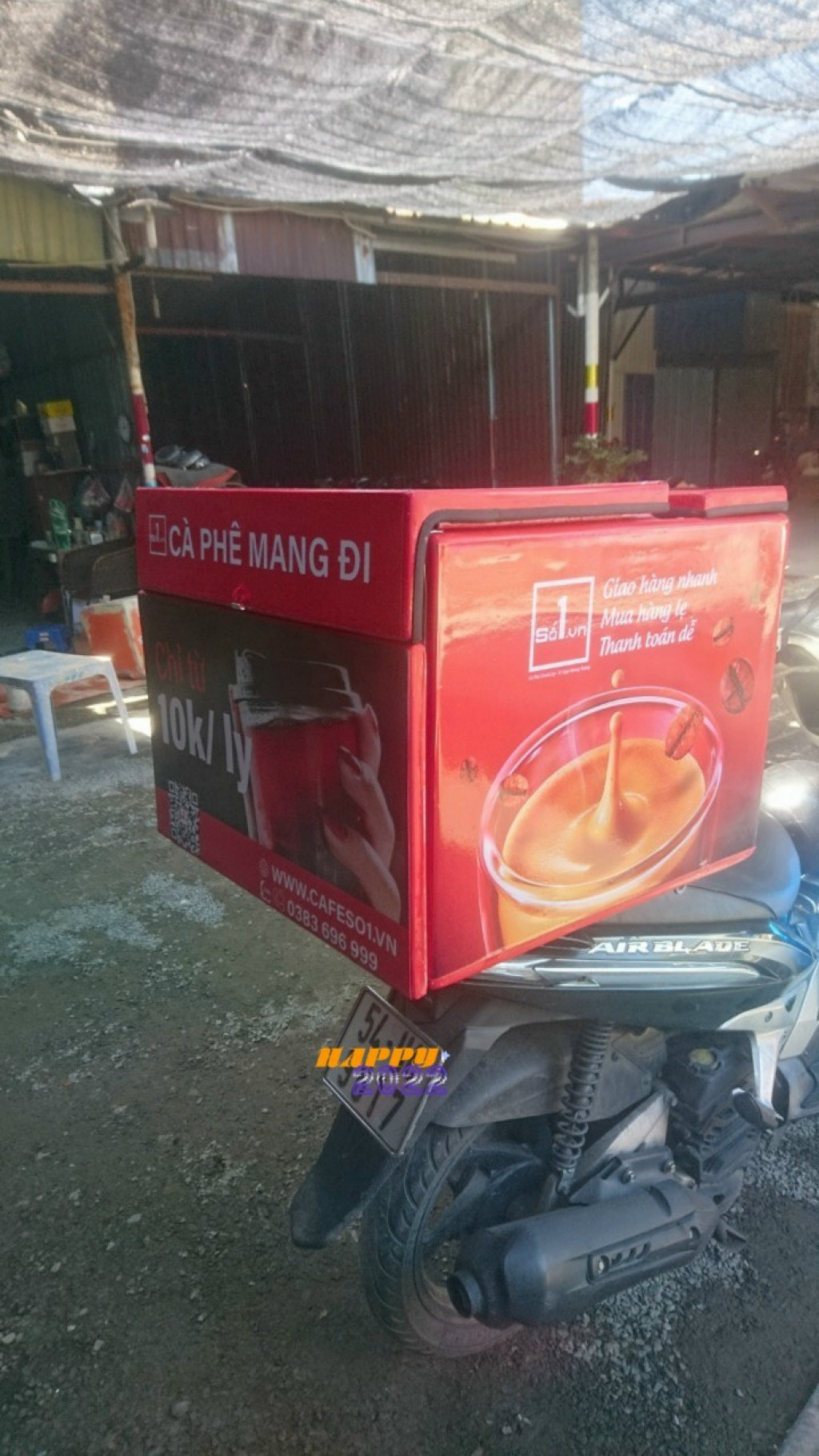 THÙNG BÁN CAFE LƯU ĐỘNG CHẤT LIỆU COMPOSITE SIÊU BỀN