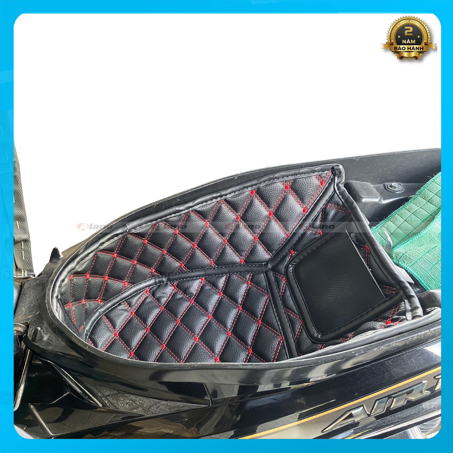 Lót Cốp Alano Xe AirBlade 2016-2022 Da Cao Cấp Cách Nhiệt, Chống Sốc, Chống Nước, Giữ Vệ Sinh Cho Vật Dụng Trong Cốp Xe, Dành Cho Mọi Đời Xe, Màu Da Đen, Da Kem Sang Trọng