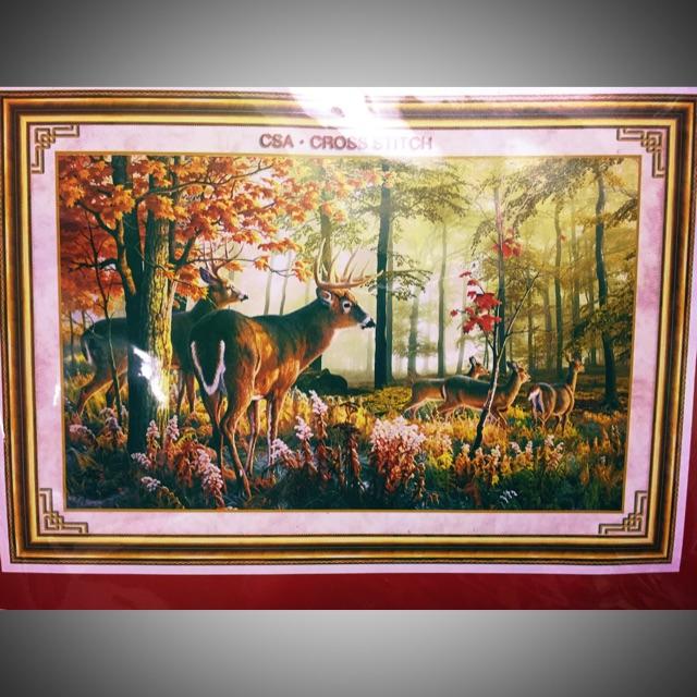 Tranh thêu chữ thập phong cảnh 59x40cm