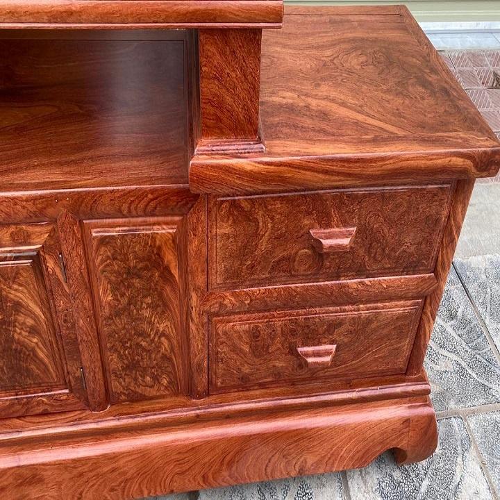 Kệ tivi vát trơn gỗ hương đá tuyển chọn vân ( Bác Duyên - Vĩnh Phúc )