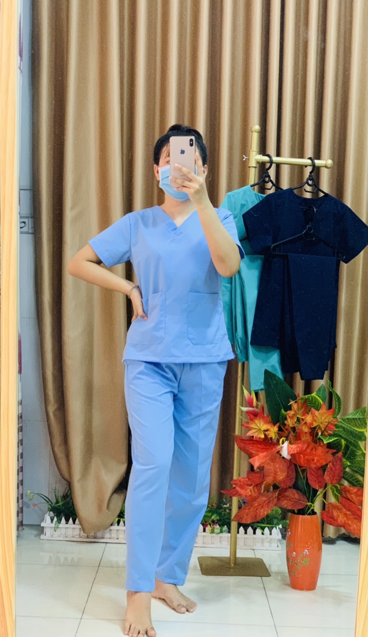 Bộ Scrubs bác sĩ Nữ màu Xanh Biển Lợt - Đồng phục phòng mổ, hộ sinh, hộ lý, điều dưỡng bệnh viện