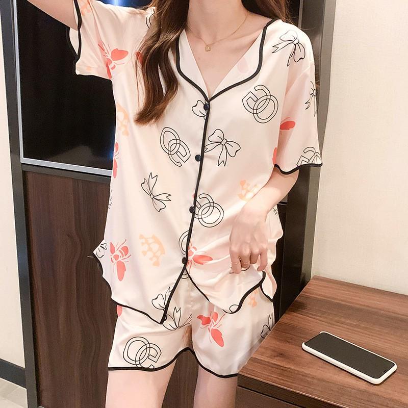Pijama- Đồ Bộ Ngủ Cộc Vải Lụa Cao Cấp Viền Đen Họa Tiết CCLP10