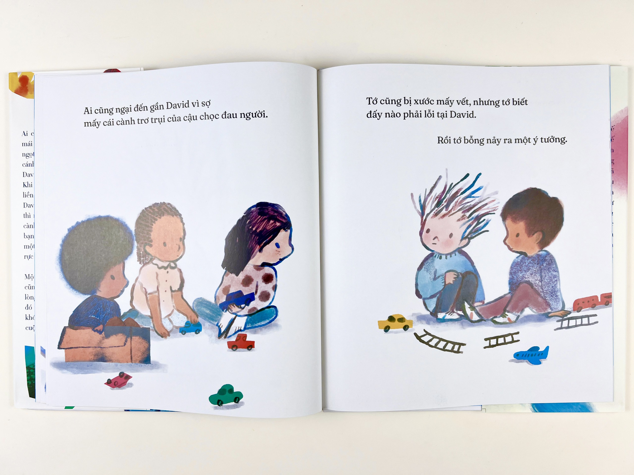 Sách cậu bé có mái tóc nở hoa - Crabit Kidbooks - Bìa cứng