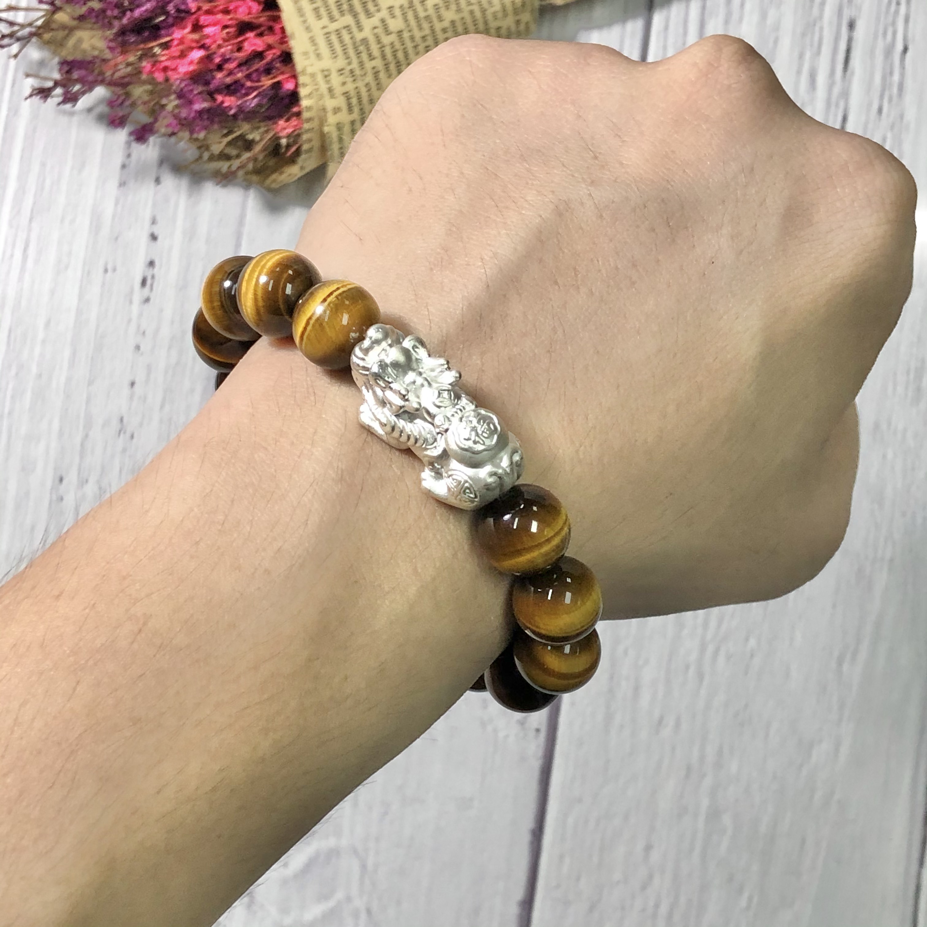 Vòng tay Thạch Anh Mắt Hổ vàng nâu 12mm mix tỳ hưu
