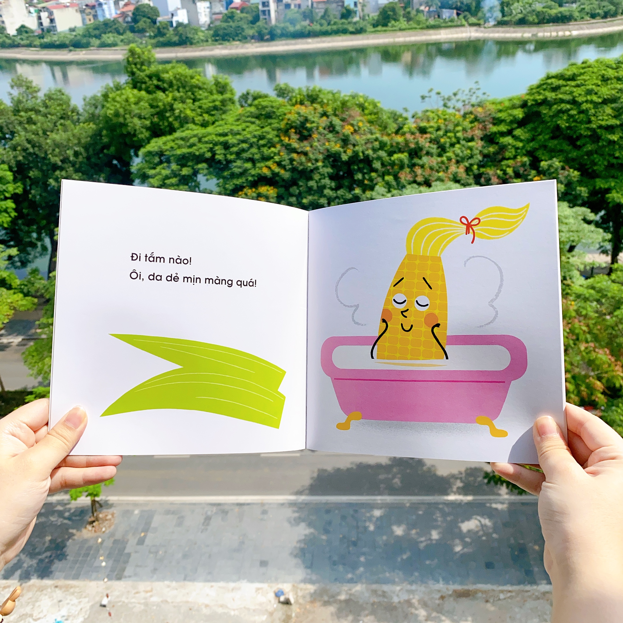 Ehon - Làm quen với sách cho bé 0-2 tuổi - Đi tắm nào