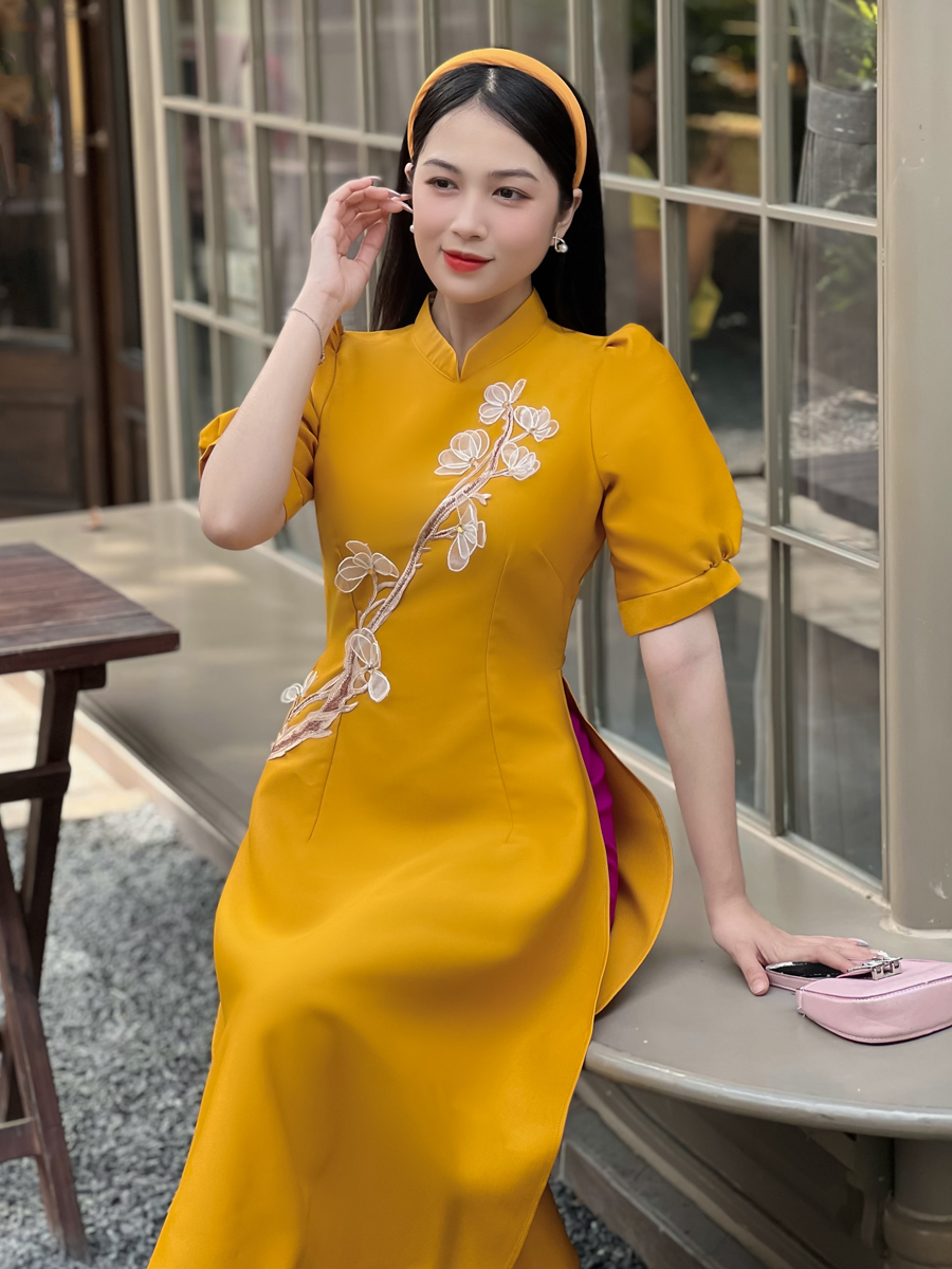 Áo dài cách tân gắn cây hoa 3D siêu dễ thương AD036 - Khánh Linh Style - Lady Fashion