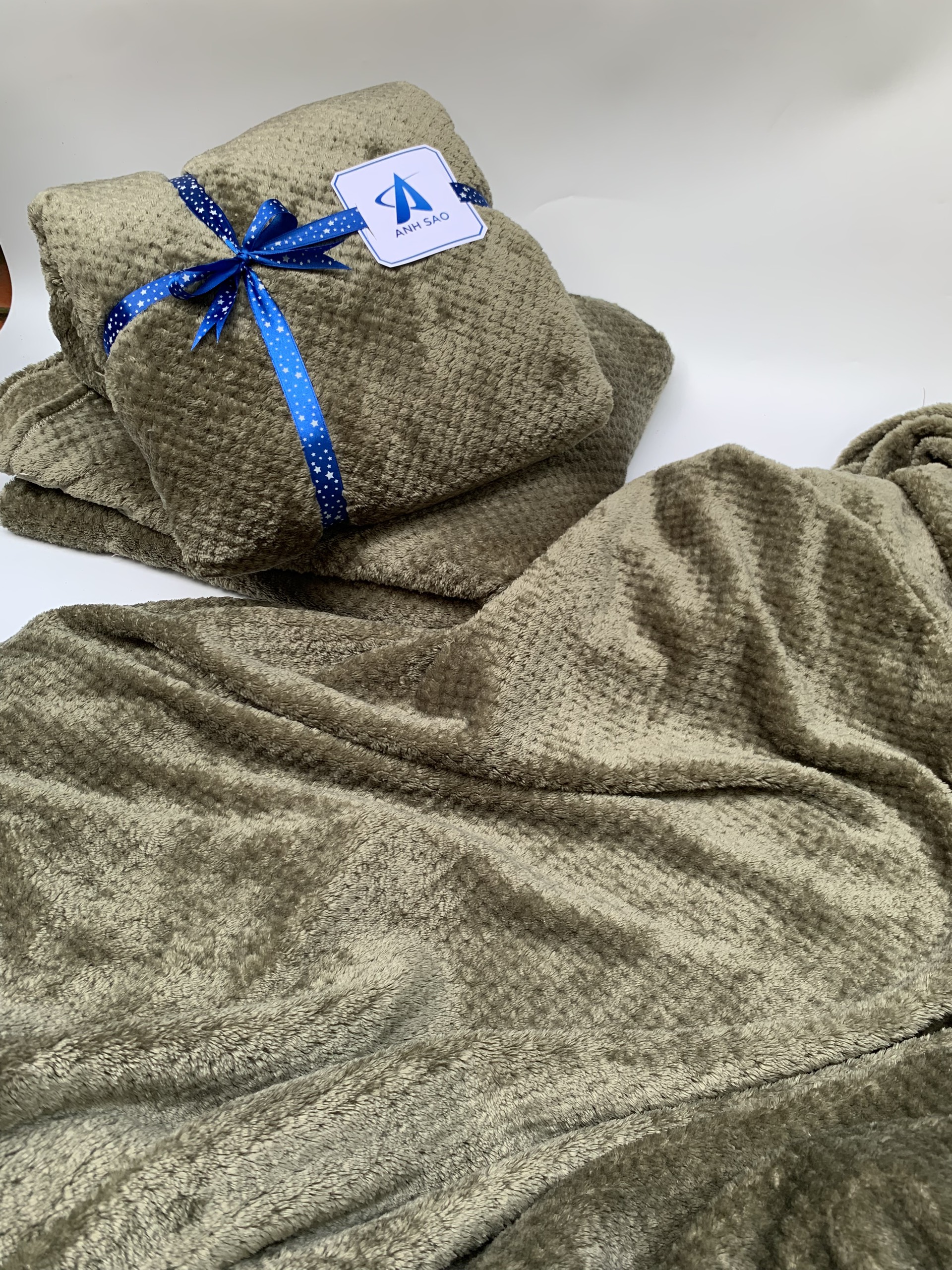 Mền lông cừu vân hạt bắp vải microfiber cao cấp A 1m6x2m - mềm mại, ấm áp, thấm hút tốt