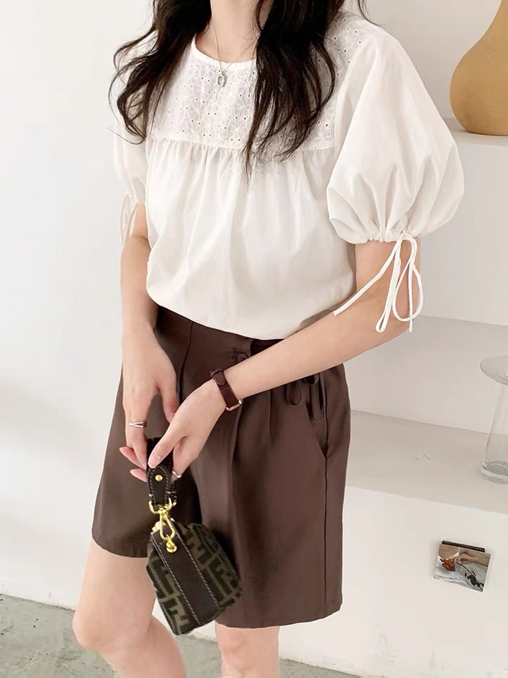 Khuyên tai tròn đính ngọc phong cách hàn quốc