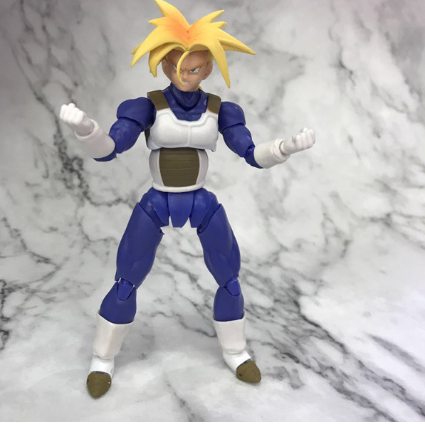 Mô Hình Khớp Dragon Ball Saiyan SHF Trunks 15cm