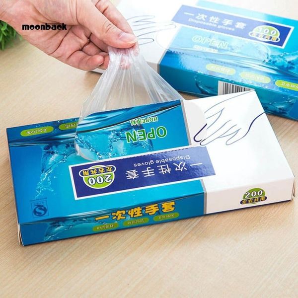 Găng tay nilong loại 1, gồm 200 cái găng tay tự phân hủy sinh học