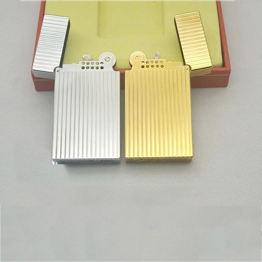 Hộp Quẹt Bật Lửa DX 06 Dùng Xăng Đá Họa Tiết Kẻ Sọc Cao Cấp