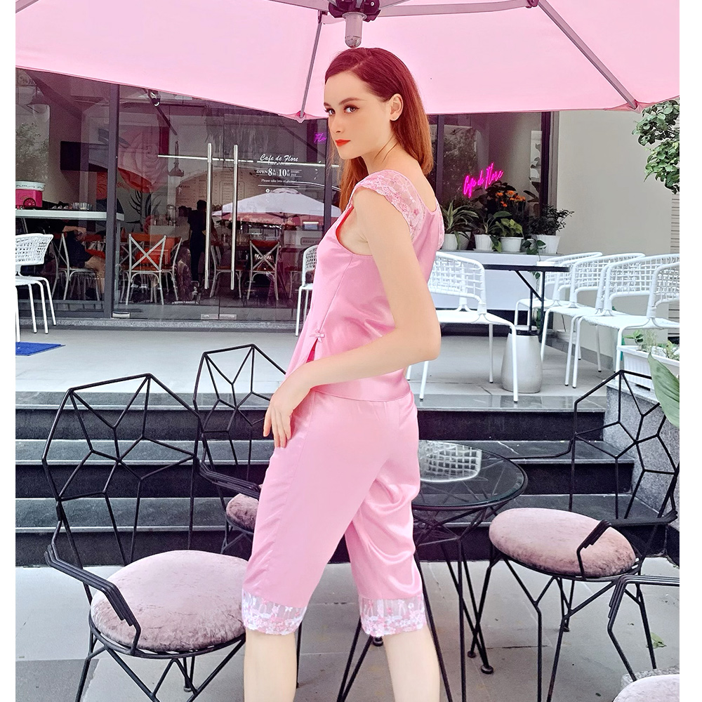Đồ bộ mặc nhà phi lụa Wannabe, bộ lửng BLS06 tay áo phối ren hoa nhã nhặn