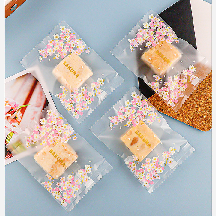 Túi gói kẹo Nougat, Túi đựng bánh cookie, vỏ túi đóng kẹo hạnh phúc size 5.5x8.5 cm (Hoa đào nhí)