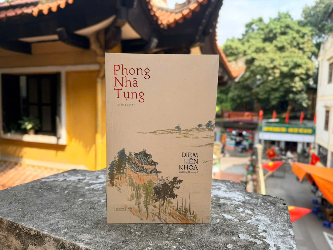 Phong Nhã Tụng - Diêm Liên Khoa