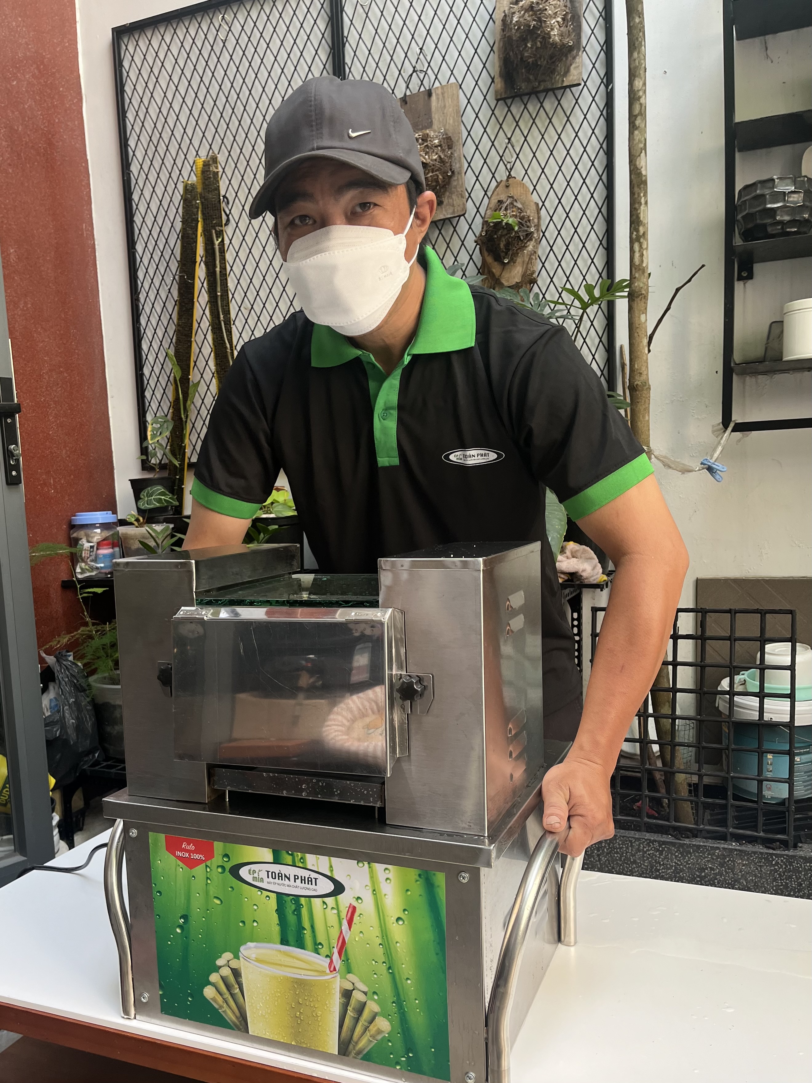 Máy ép mía siêu sạch chất lượng cao nhỏ gọn Toàn Phát