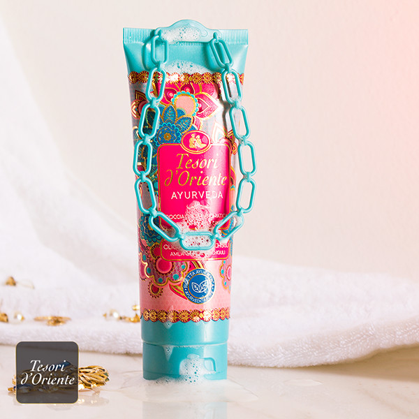 Sữa tắm nước hoa Tesori'D Oriente Ayurveda Shower Cream 250ml + Móc khóa