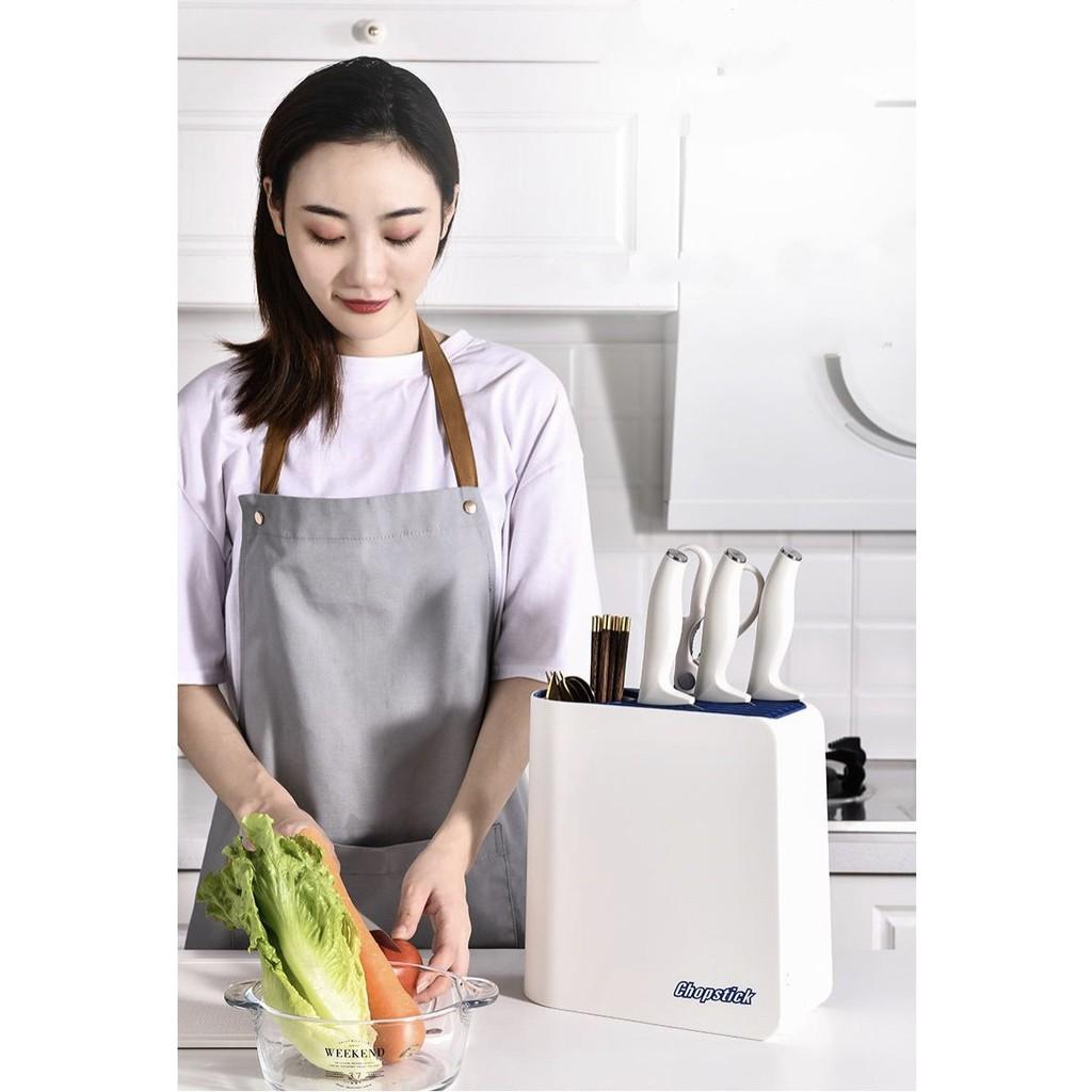 Giá Để Dao Đũa Muỗng Nhà Bếp Tiệt Trùng Tia UV Chỉ Với 1 Nút Ấn Pin Sạc ChopStick 2021