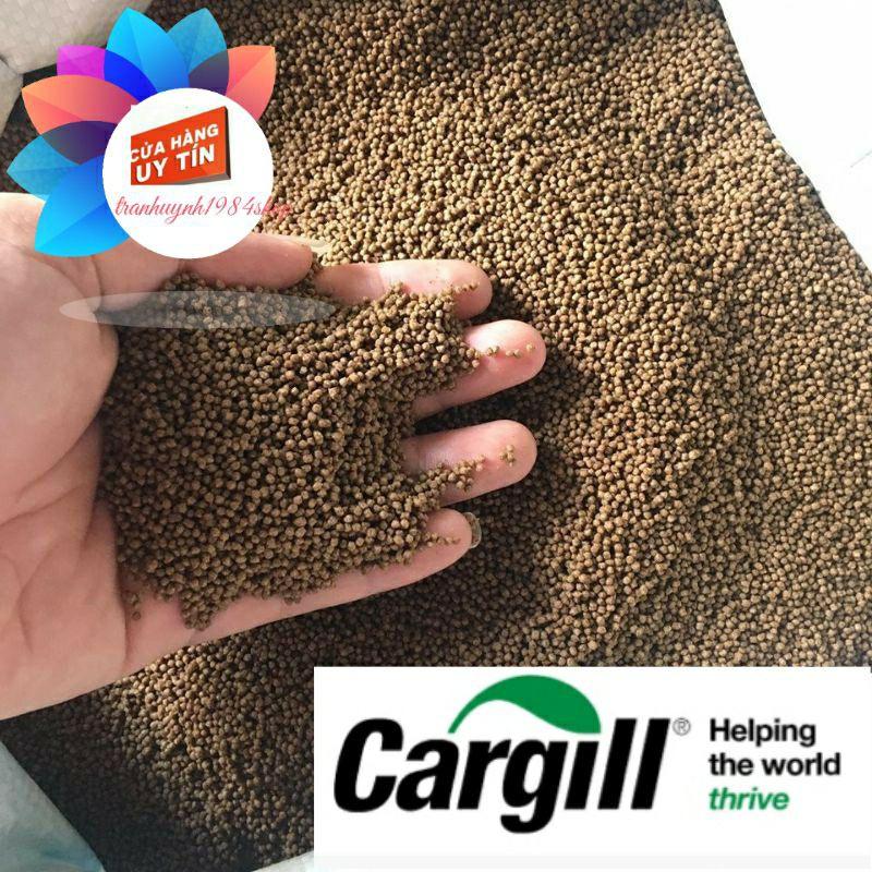 Cám cá Cargill 7414 dùng cá cảnh, cá 7 màu hoặc dùng làm mồi câu (1Kg)