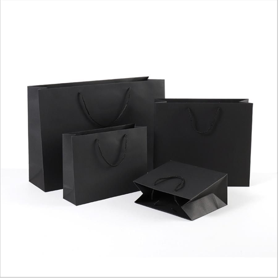 Túi đựng mỹ phẩm. Túi giấy đen huyền bí đủ size độ dày C260( siêu dày và bền dẻo dai)