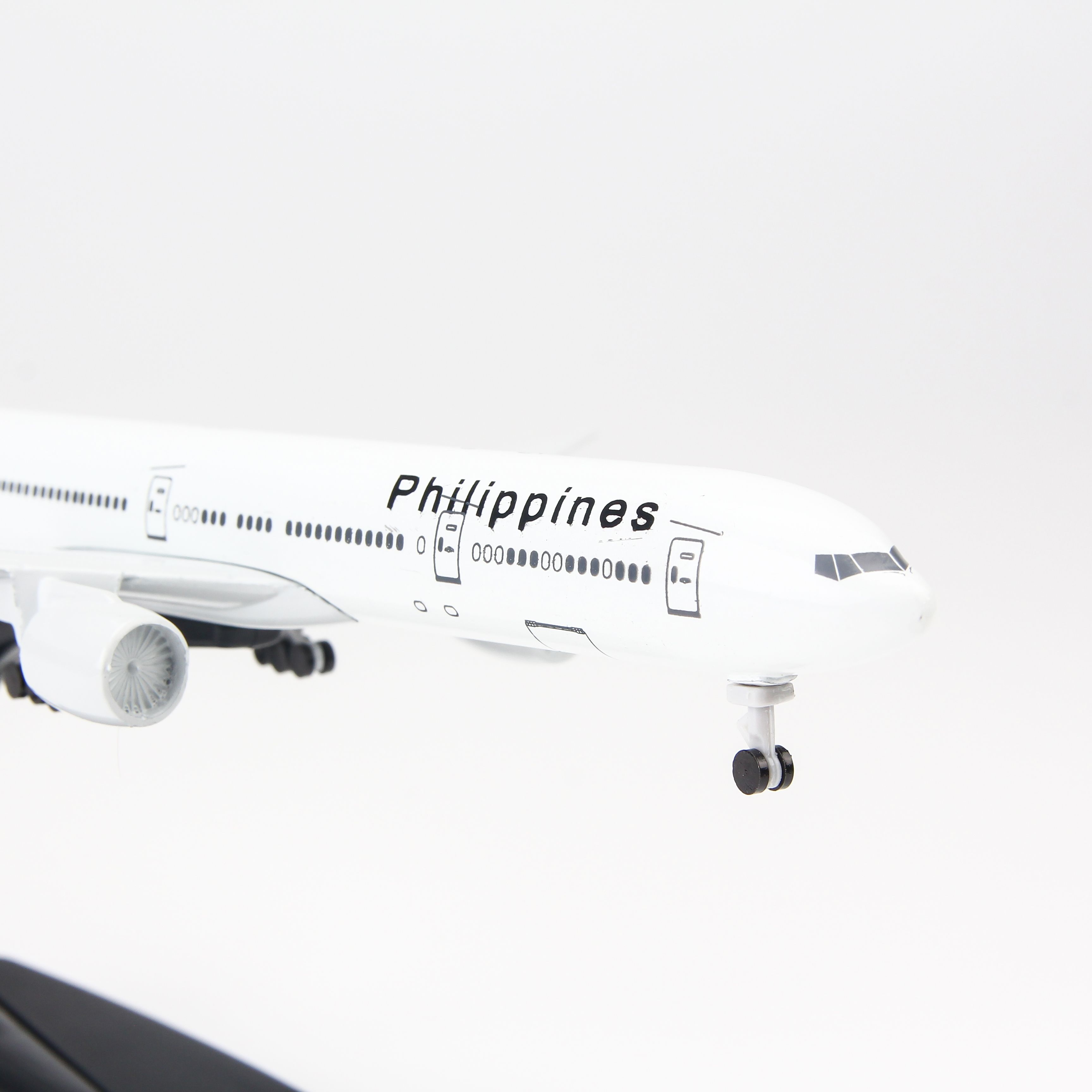 Mô hình máy bay Philippines Airlines B777 20cm AMS20