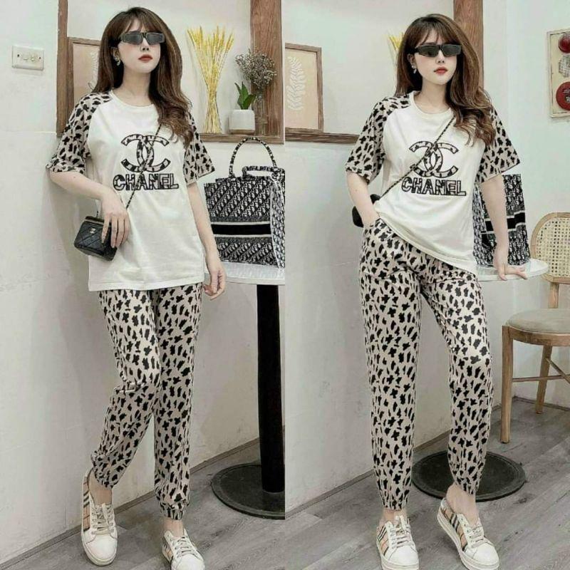 Bộ đồ thể thao nữ phối hoạ tiết 3D thêu form rộng