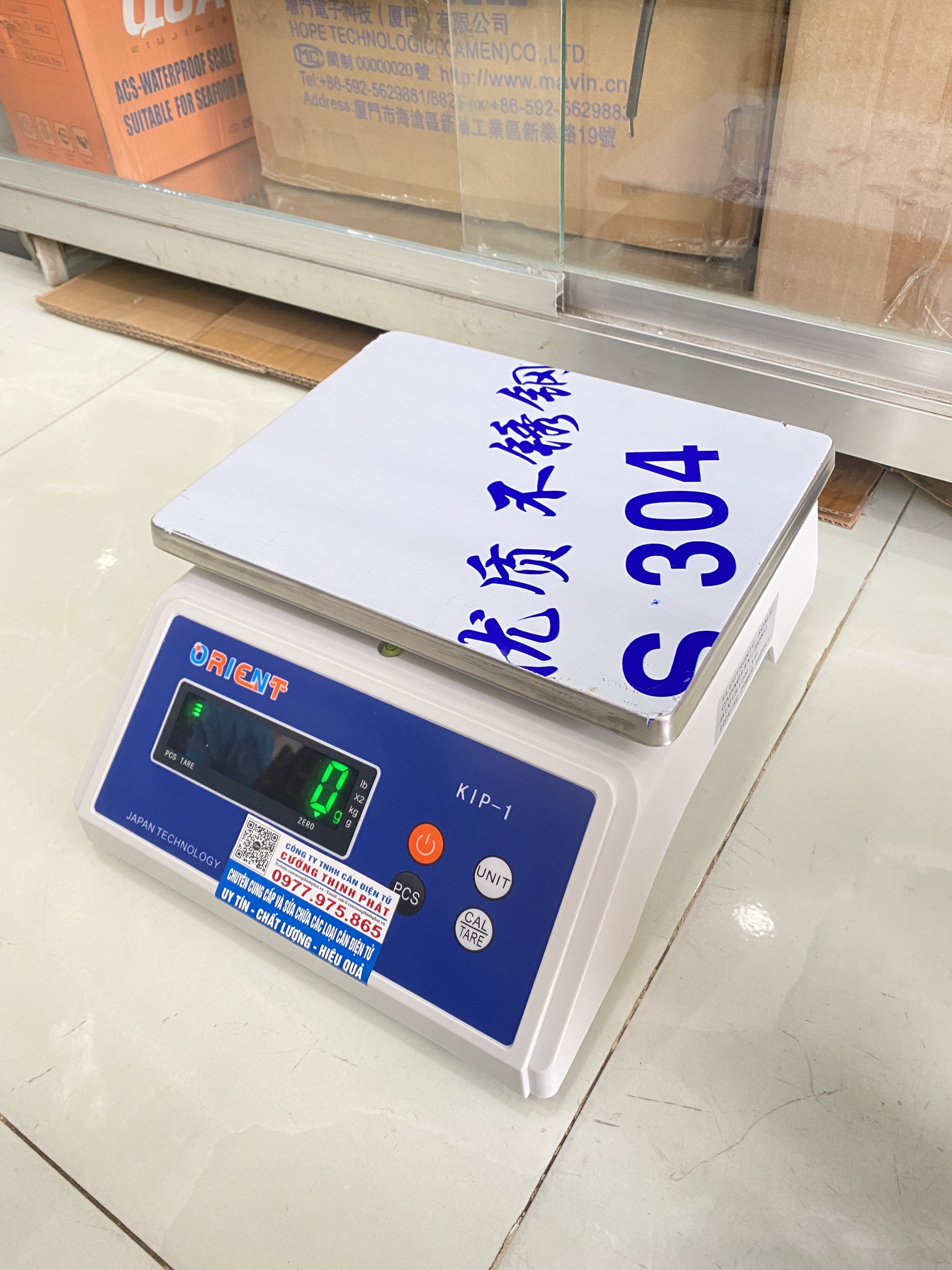 CÂN 30KG CHỐNG NƯỚC 2 MẶT SỐ KIP-1