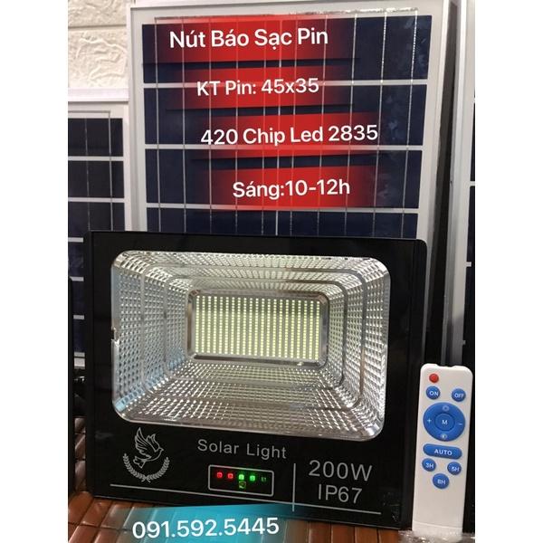 Đèn Pha Led Năng Lượng Mặt Trời 300w,200w,100w. Vỏ Nhôm,IP67. Có Thêm Chế Độ Báo Sạc Pin..