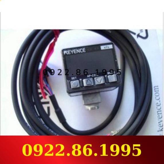 Giá Tốt + Cảm Biến Áp Suất Keyence AP-33P m hàng mới