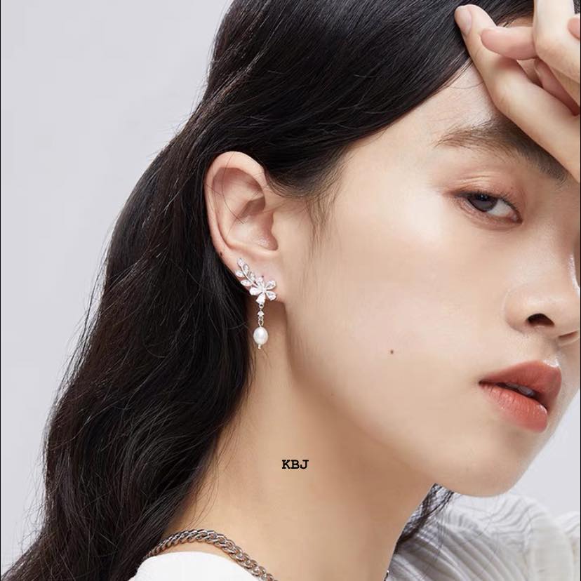 Bông tai bạc thời trang chất liệu bạc s925 MS088