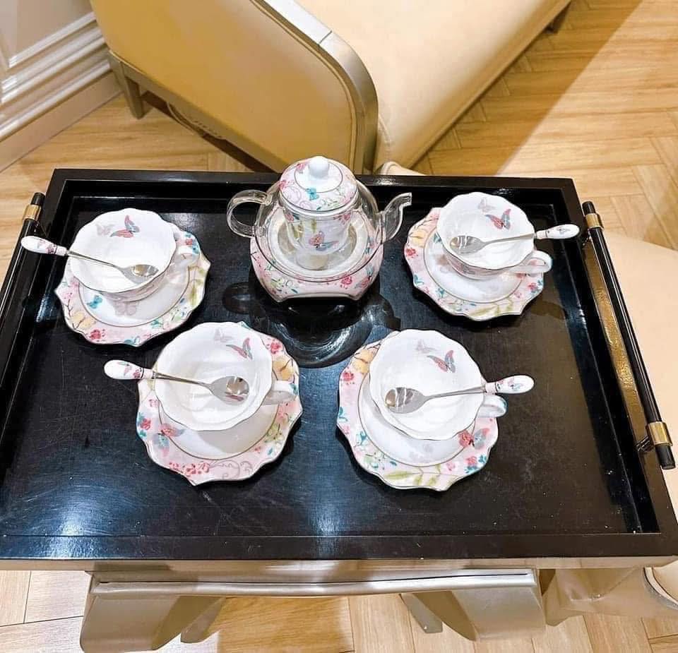Bộ ấm trà sứ xương Châu Âu Floris Hàng chính hãng
