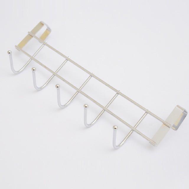 Móc treo quần áo bằng inox cài cửa tiện lợi