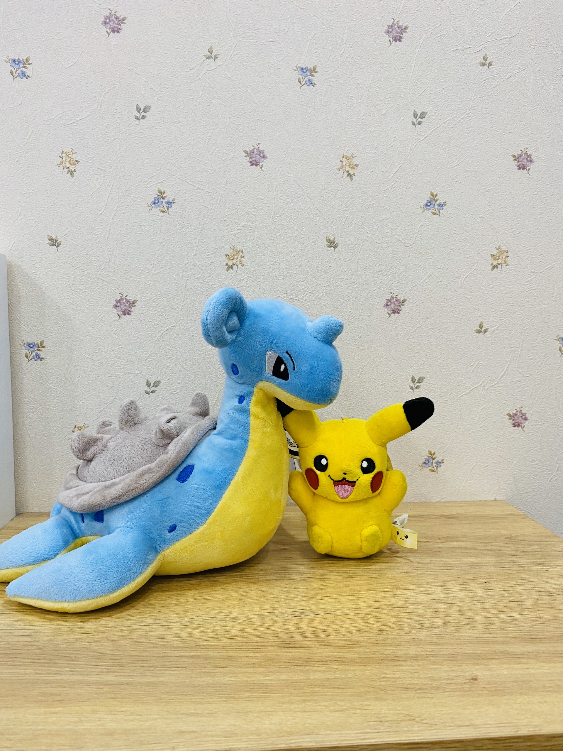 Gấu bông Pokemon Lapras + tặng 1 pokemon dạng móc khóa