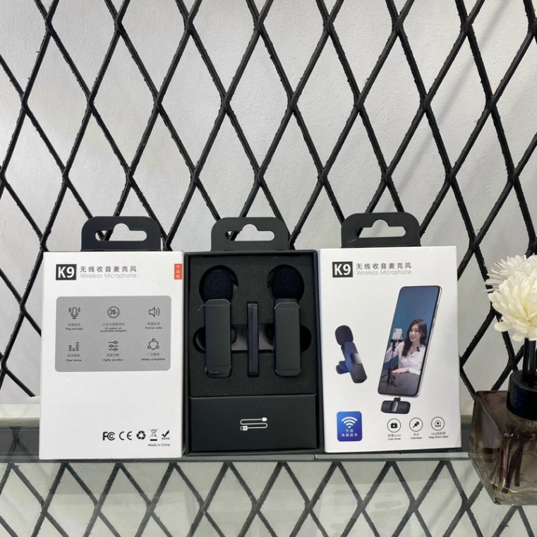 Bộ Micro Thu Âm Cài Áo Không Dây (2 Mic) Cho Điện Thoại Iphone IOS Cổng Lightning Máy Tính, Máy Ảnh Chống Ồn Dùng Quay Tiktok, Livestream, Ghi Âm, Quay Video  Thu Âm To, Tiếng Trong Veo Thích Hợp Cho 1 Hoặc 2 Người Ở Khoảng Cách Xa – Hàng Nhập Khẩu