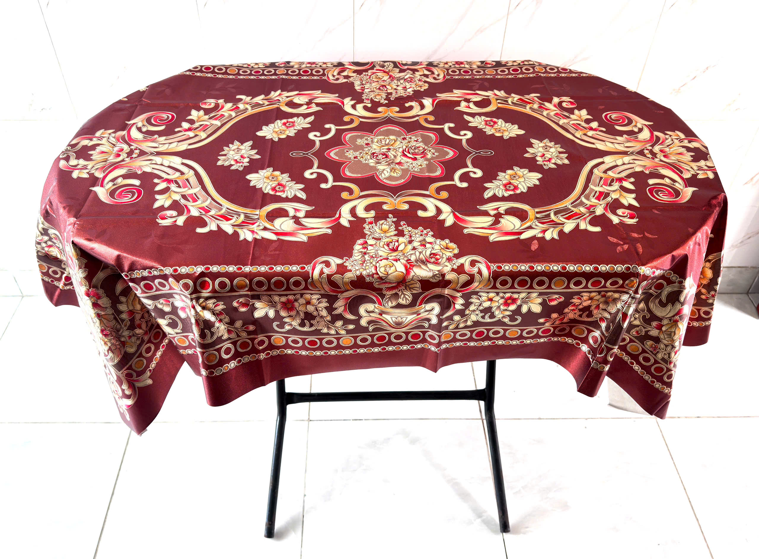 Khăn trải bàn PVC W751 in nổi hoa văn sang trọng, không thấm nước