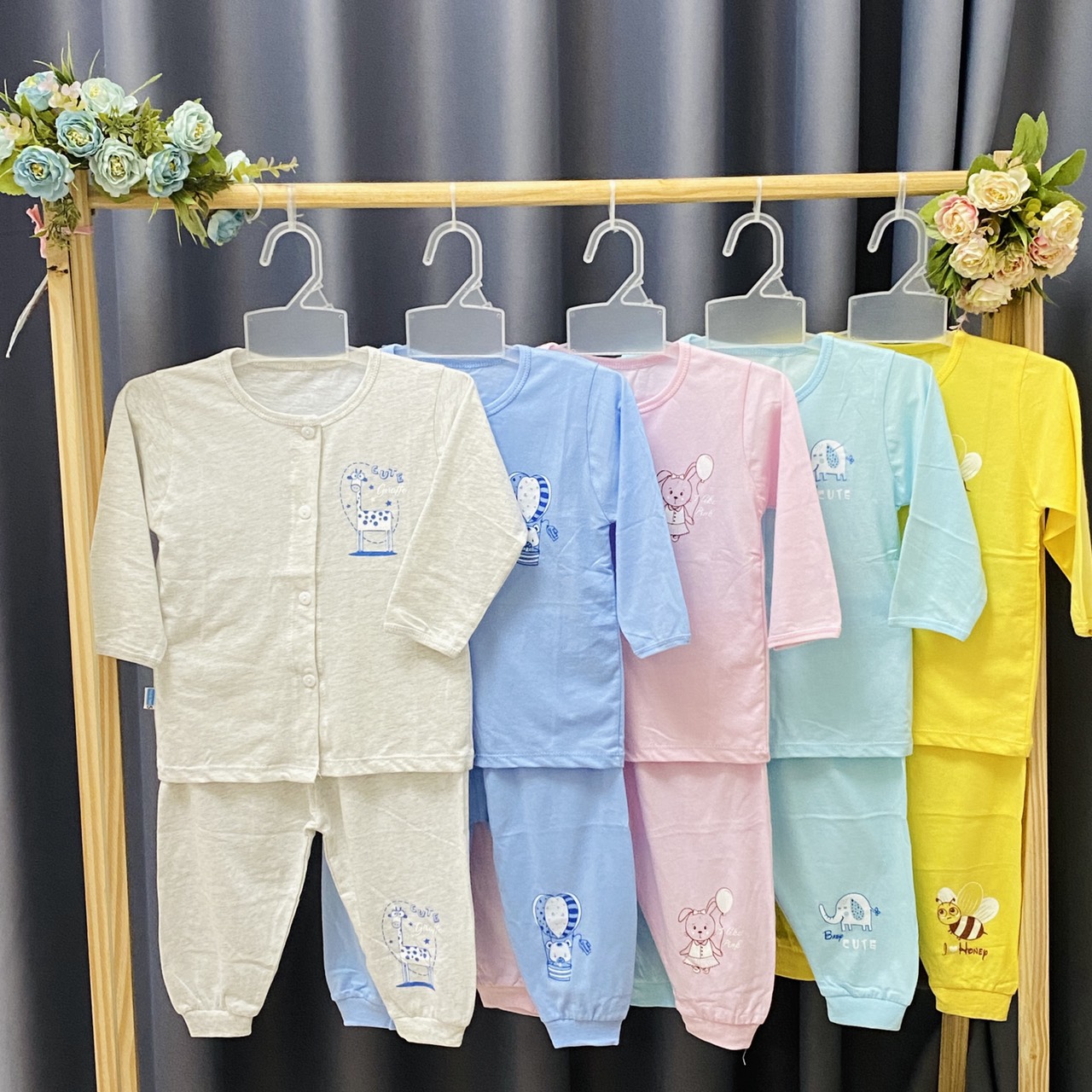 Combo 3 Bộ áo quần sơ sinh cotton Thái Hà Thịnh | Mẫu Tay Dài Cài Nút Giữa | Size 1,2,3,4,5 cho bé sơ sinh -12kg| Chất vải mềm, mịn, đẹp