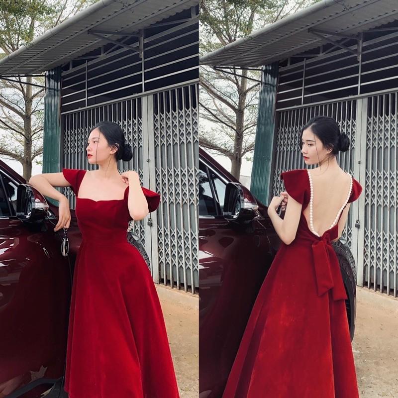 Đầm nhung hở lưng đính ngọc