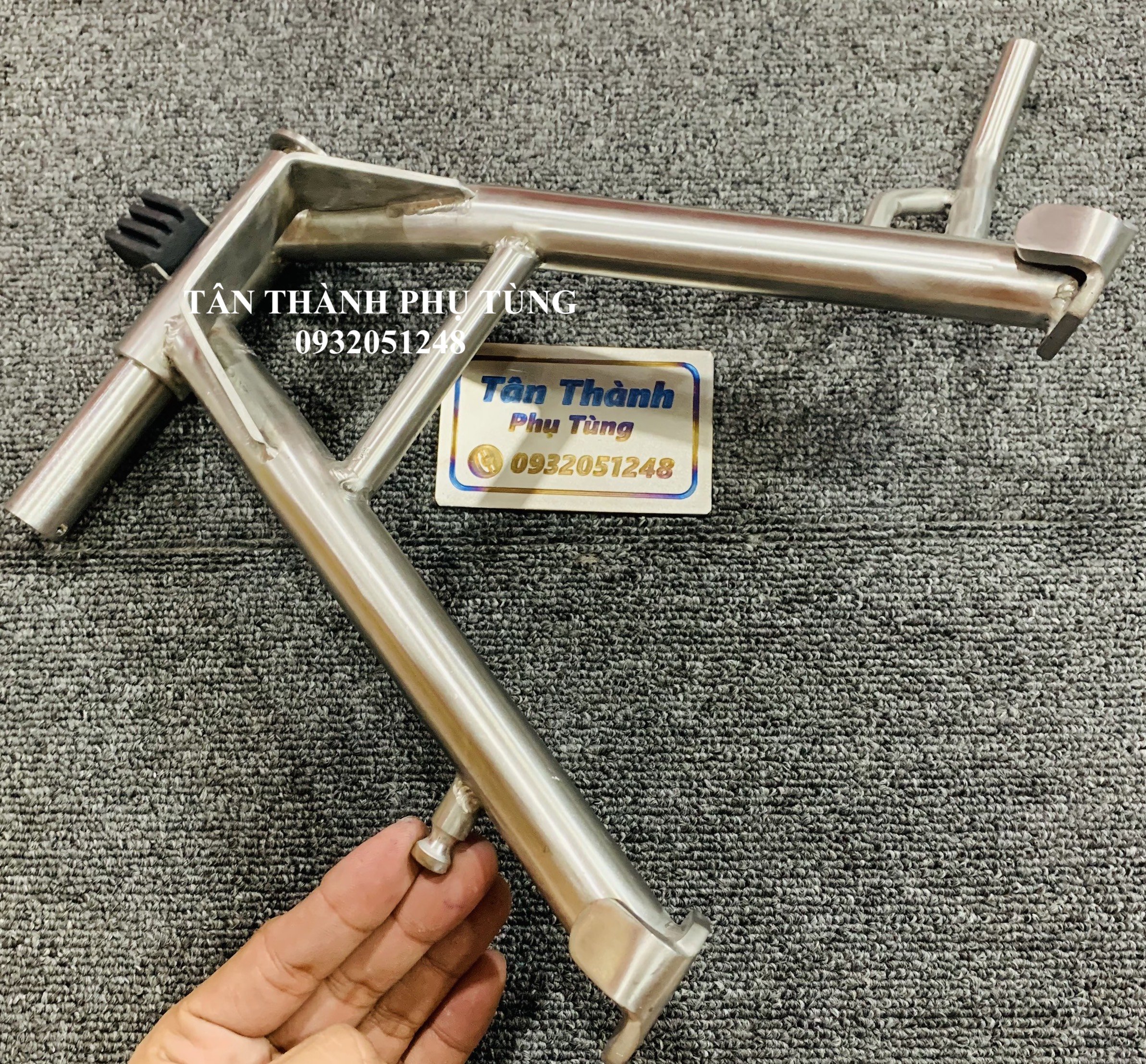 Chống đứng Inox 304 dành cho Future 125, Wave a 110, Wave Blade