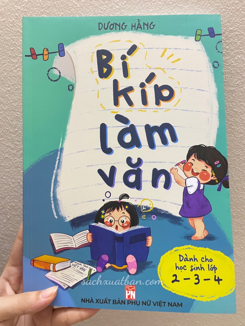 Sách Bí kíp làm văn (Dành cho học sinh 2-3-4) + Kỹ năng viết văn miêu tả và Tuyệt chiêu viết văn (Dành cho học sinh 4-5-6)