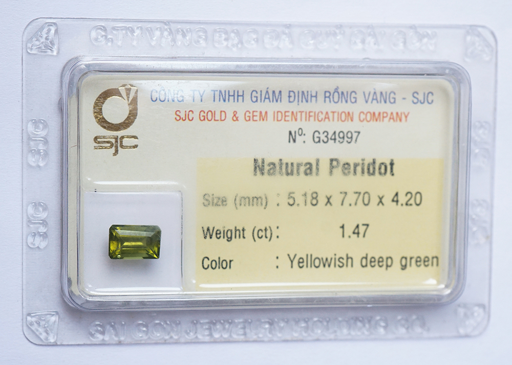 Mặt Đá Quý Peridot Ngọc Olivin Tự Nhiên Kiểm Định Mài Giác Chữ Nhật