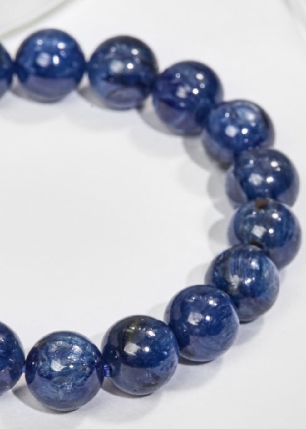 Gembank Lắc Tay Đá Kyanite 10MM Kèm Giấy Kiểm Định PNJ