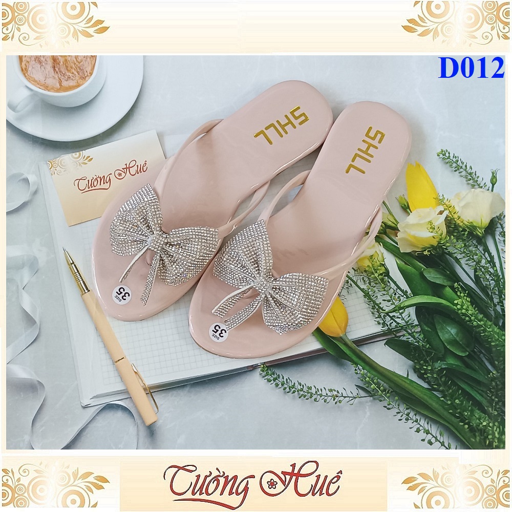 Dép Kẹp Nữ Đính Đá Đế Bệt - D012
