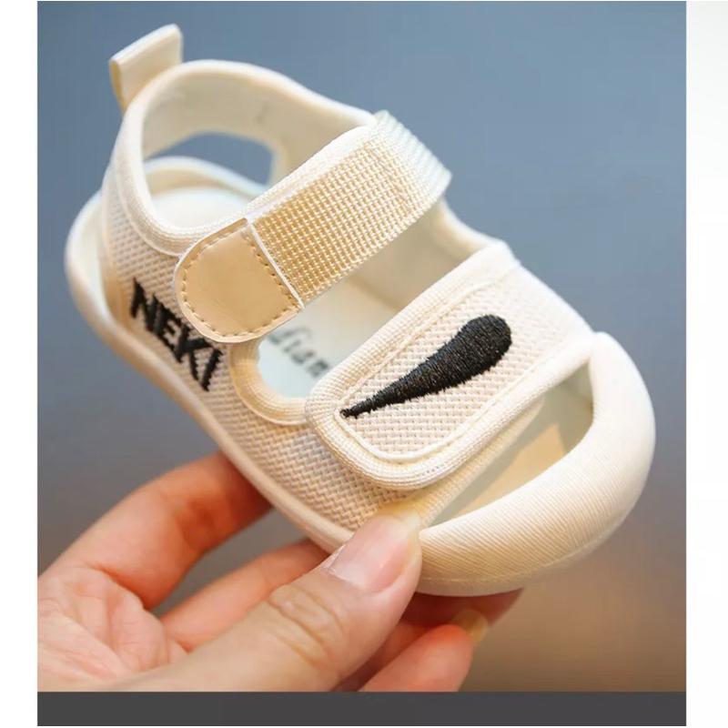 Dép sandal cho bé trai tập đi từ 0-2 tuổi