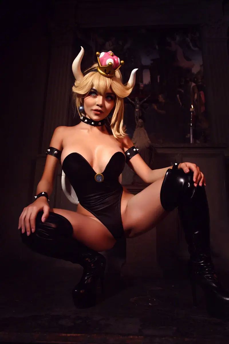 hình cosplay chapter 303 17
