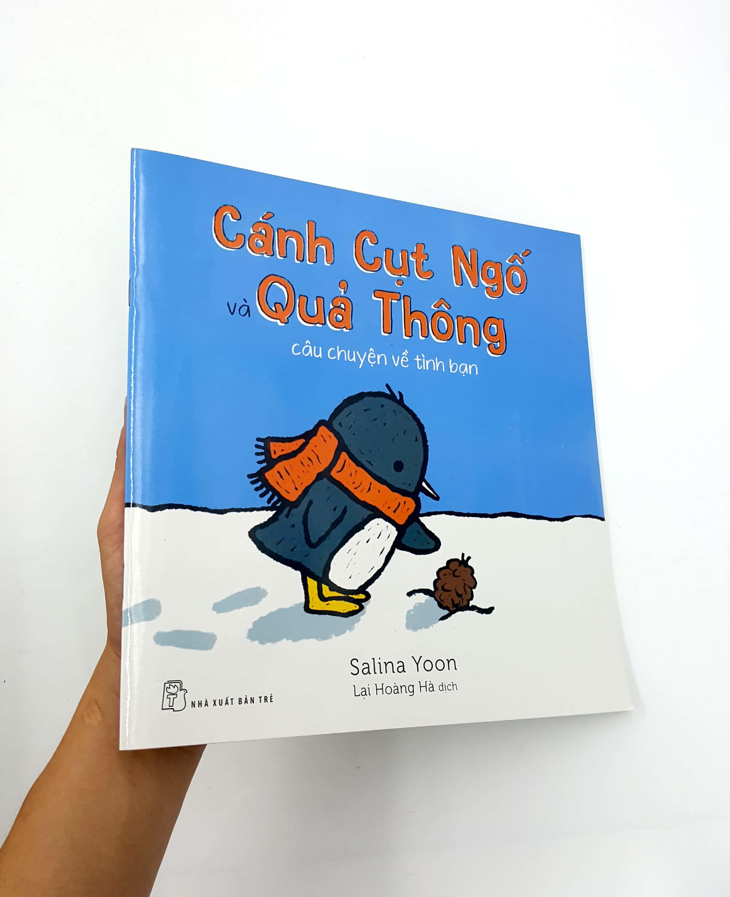 Cánh Cụt Ngố Và Quả Thông