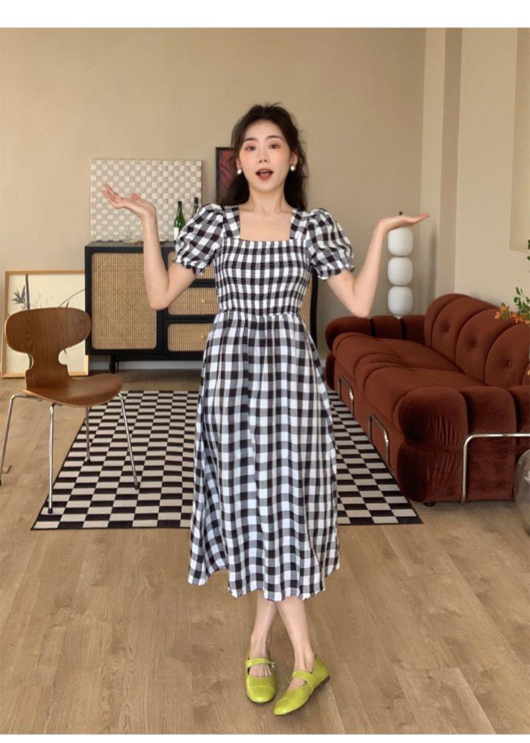 TOBE1SHOP Thanh lịch Port Wind Vintage kẻ sọc ăn vuông cổ thắt lưng sọc đi lại khí chất ngọt ngào bong bóng tay áo váy